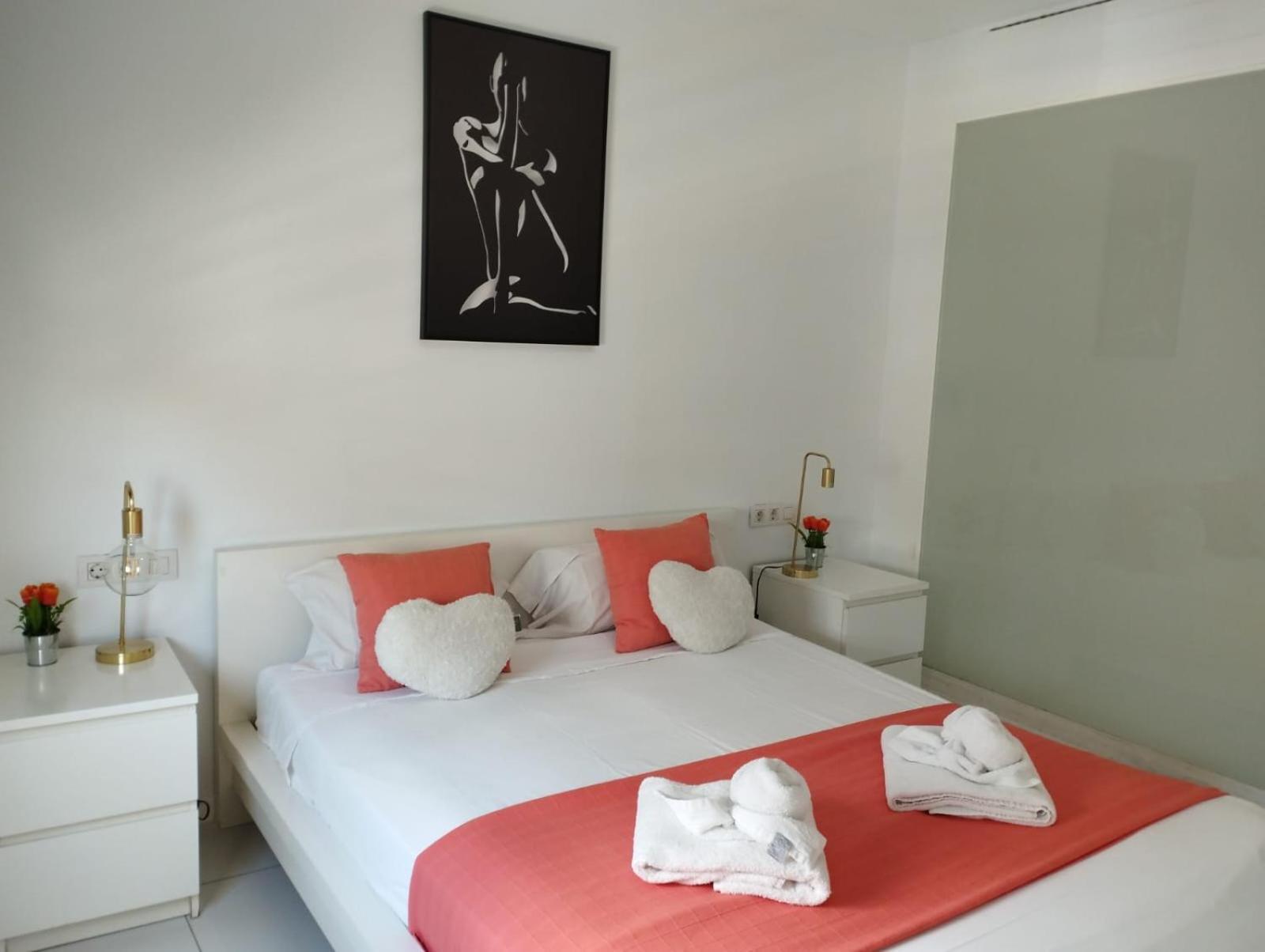 The Loft Ibiza Hotel Kültér fotó